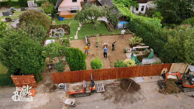 Übergabe mit Herz