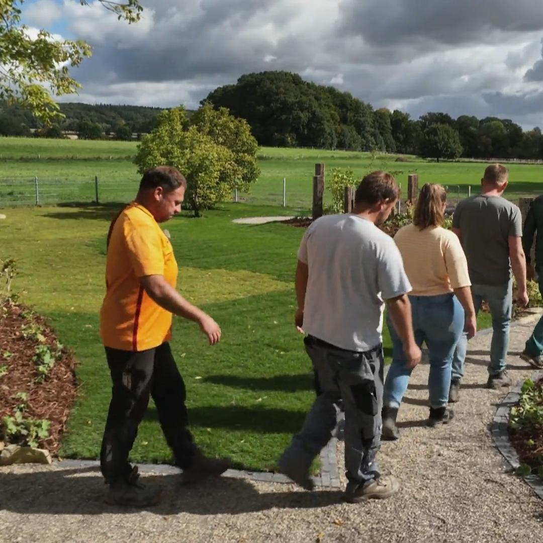 „Es ist wirklich was Besonderes“ – die Beet-Brüder präsentieren das fertige Gartenparadies „Es ist wirklich was Besonderes“ – die Beet-Brüder präsentieren das fertige Gartenparadies