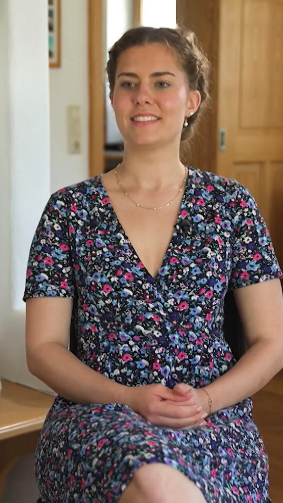 Pia begrüßt mit „Servus!“ Pia begrüßt mit „Servus!“