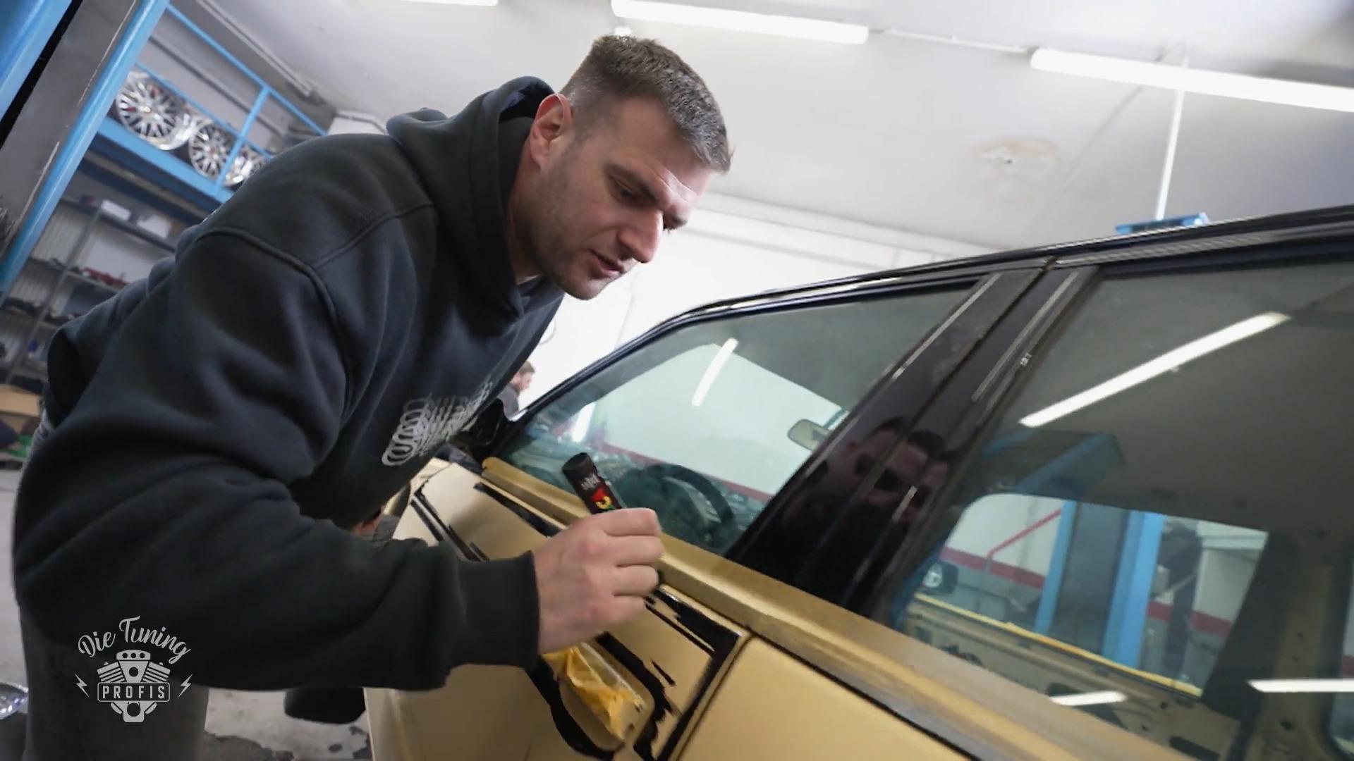 Alex verleiht Felix’ BMW den letzten kreativen Schliff