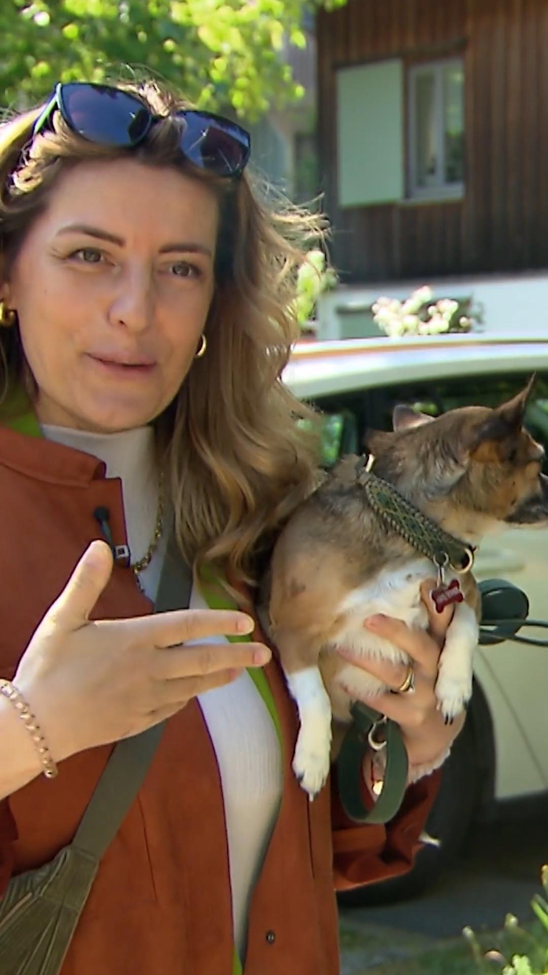 Lana zieht mit Hündin Auri los auf Style-Mission