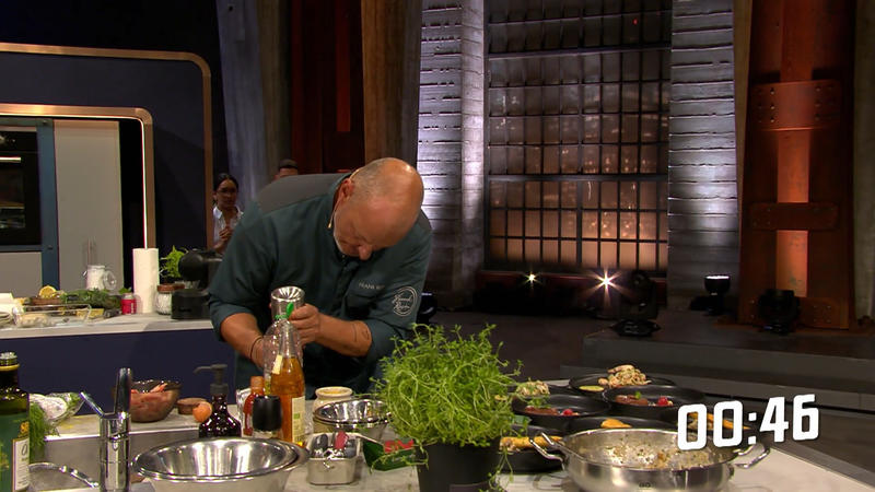 Letzte Stressmomente beim Anrichten