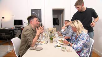 Der Gastgeber wird verkuppelt