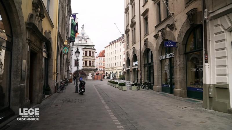 Sebastian Lege sucht in München die beste Basis für seine Kartoffel-Kreation