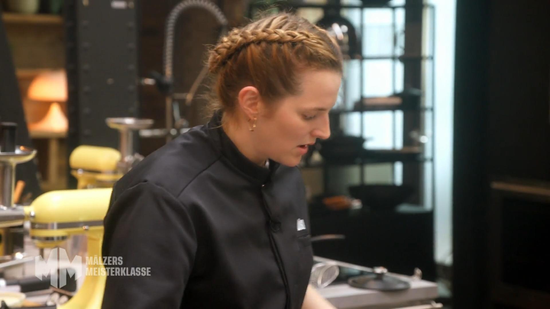 Tim Mälzer begleitet die jungen Koch-Talente