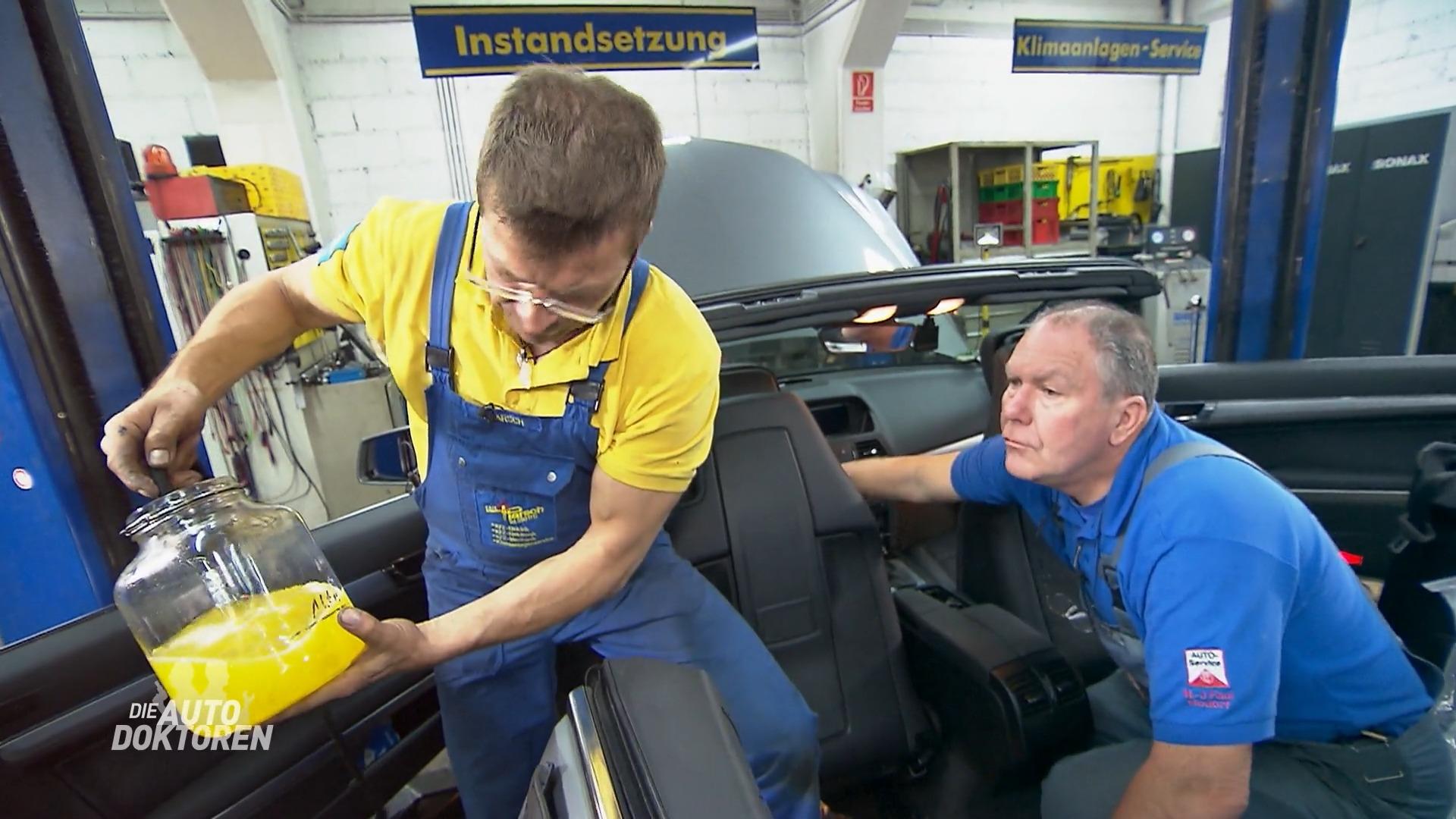 Blubbert der Mercedes wieder?