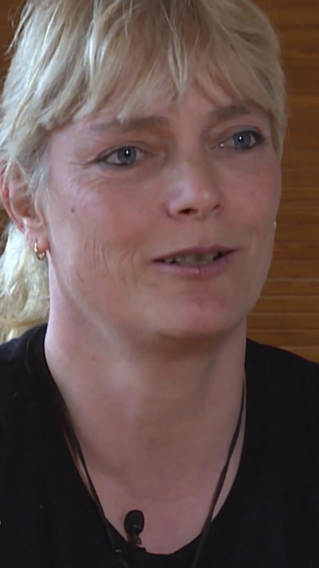 Annette startet in Kanada neu durch