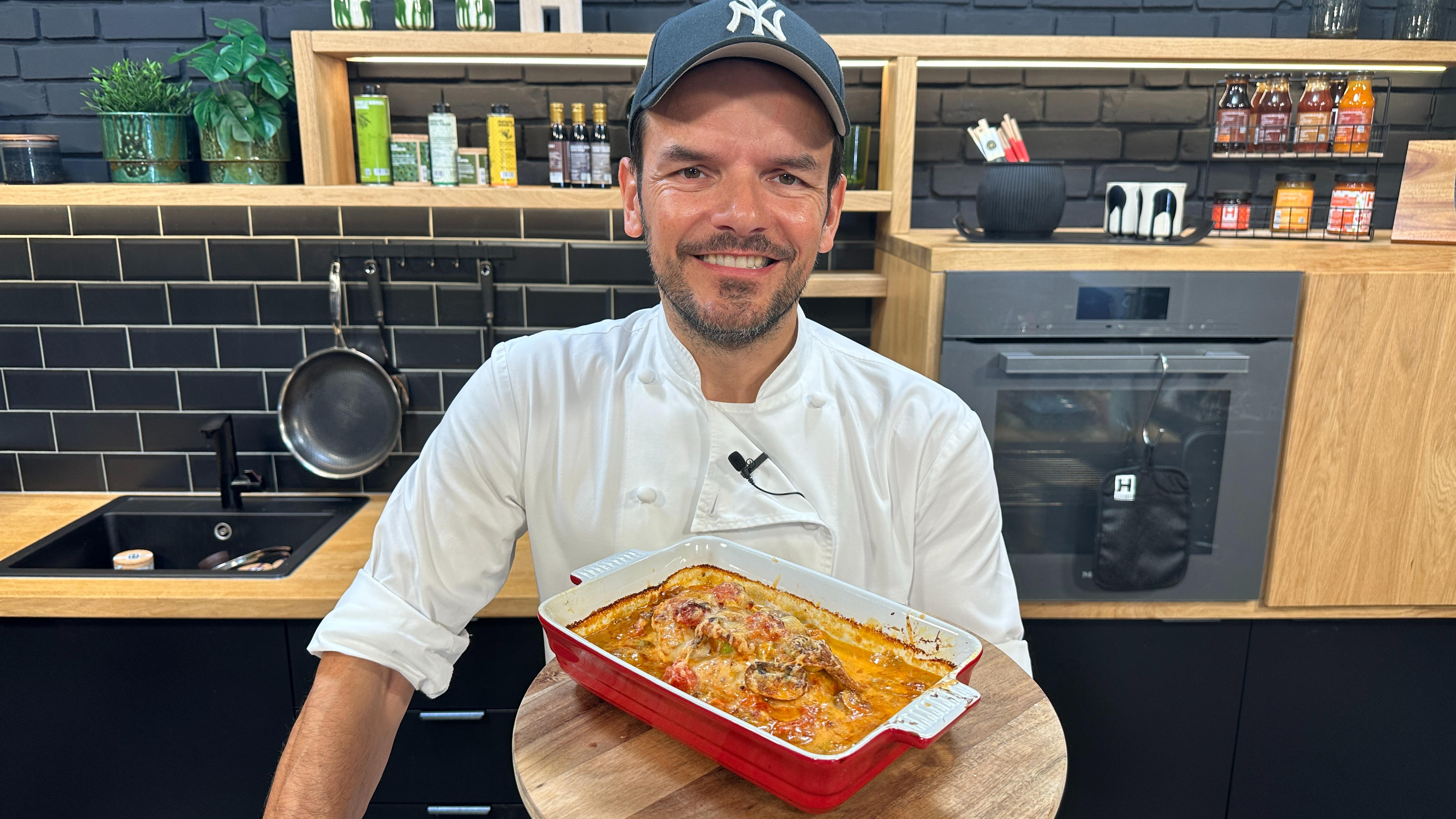 Leckerei aus dem Ofen! Hähnchen-Parmesan-Traum mit Champignons