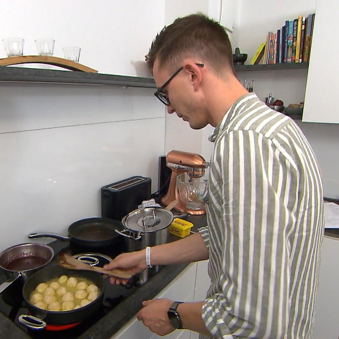 André ist mit seinem Hauptgang nicht glücklich