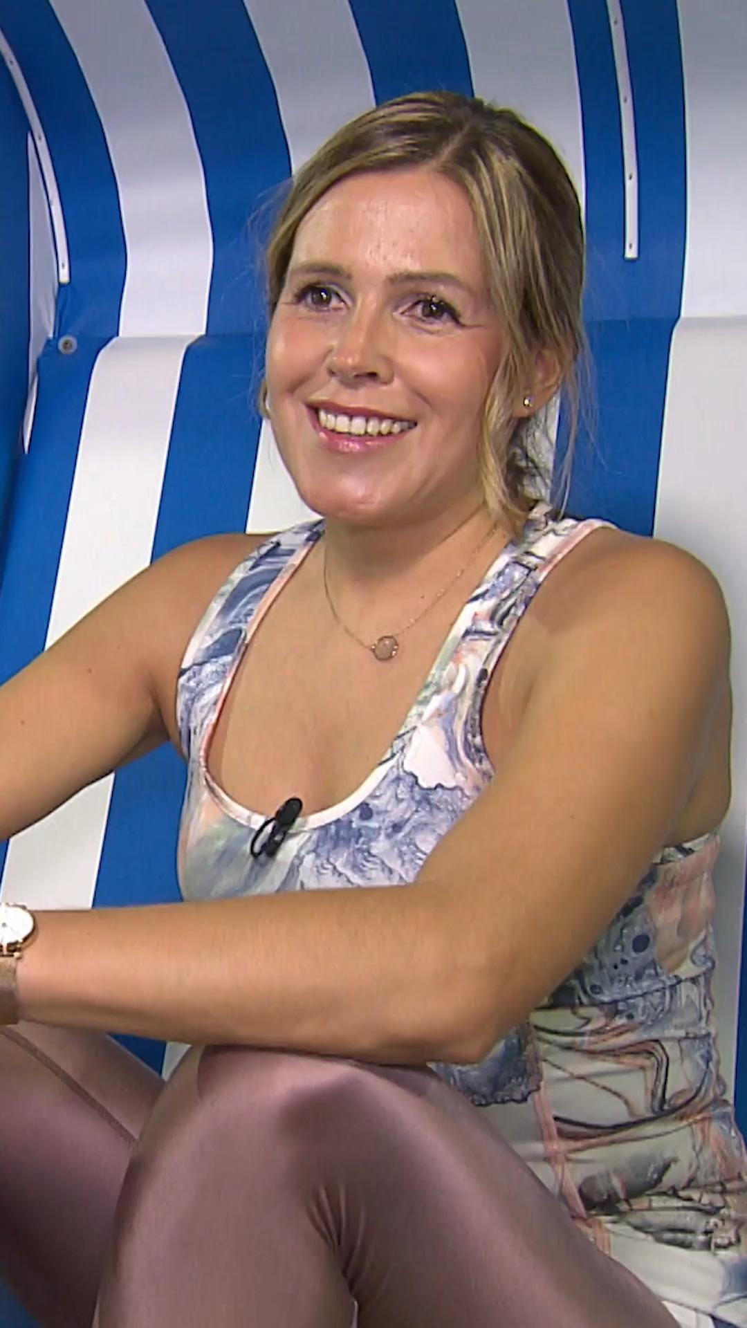 Julia startet als Aquafitness-Coach ins große „Shopping Queen“-Finale