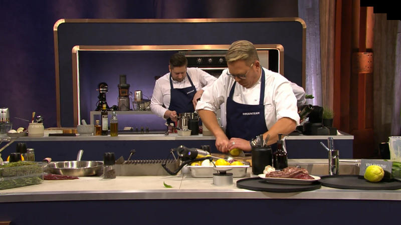 Team Henssler schimpft, Team Kotaska arbeiteet