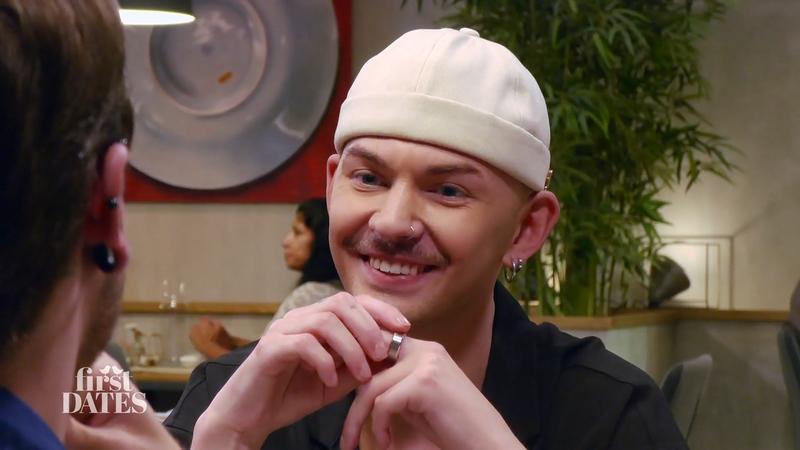 Wie reagiert Dominik auf Kevins Tattoo?