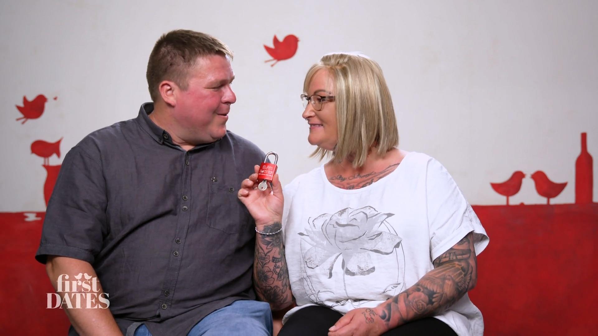 Mit Liebesschloss in die zweite Runde