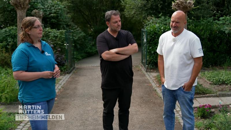 Der Tierfriedhof berührt Martin und Detlef tief