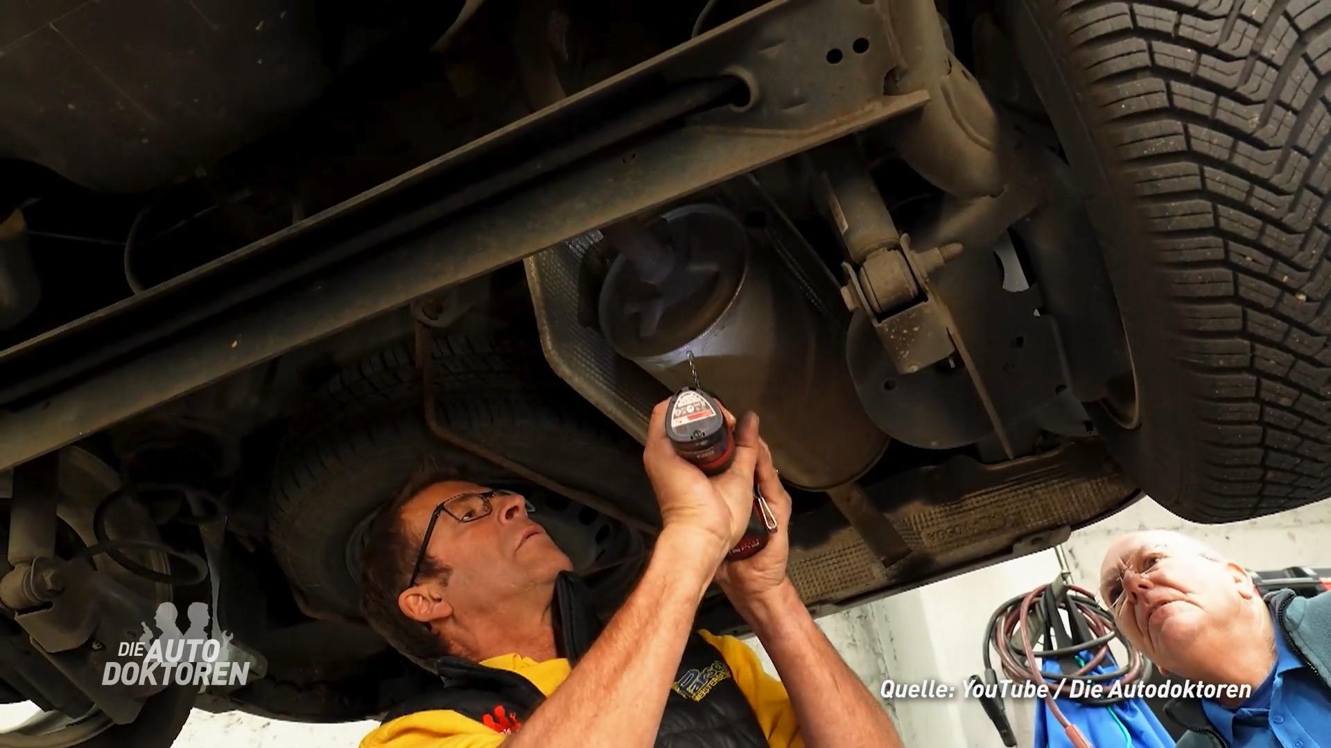 Die Autodoktoren widmen sich erneut einem Bully-Auspuff