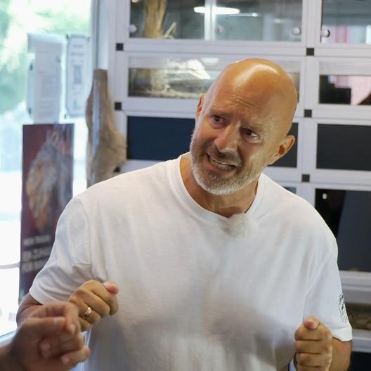 Detlev "Deffi" Steves will seine Spinnenphobie besiegen