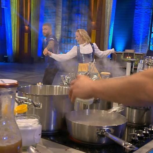 Isabel Edvardsson steht zu ihren Schwächen - lieber tanzen als kochen