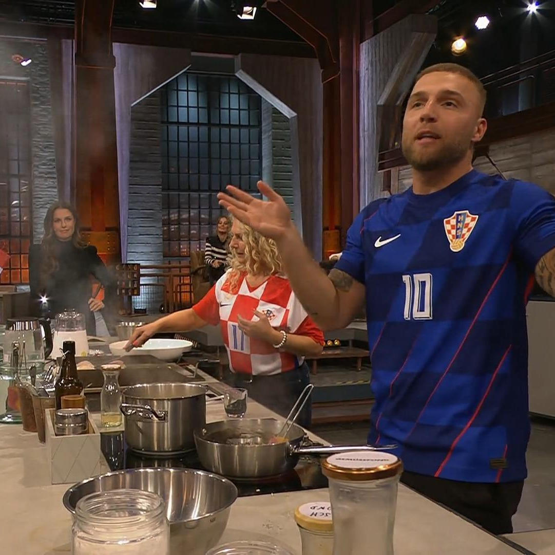 Filip Pavlovic wird in Lauras Anwesenheit nervös