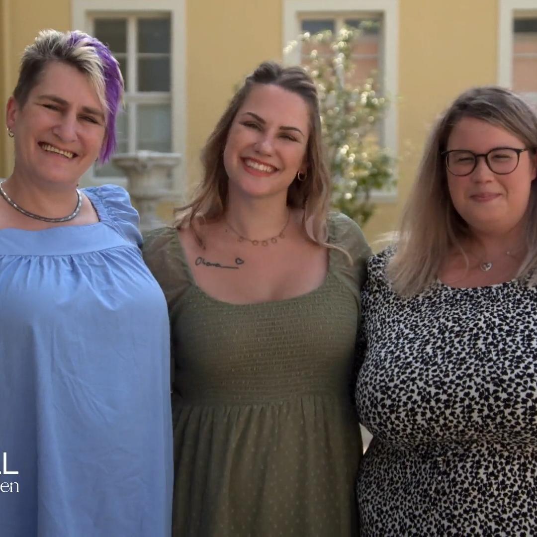 Wer findet das perfekte Kleid?