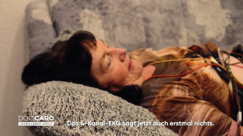 Doc Caro im Einsatz für eine Frau in Lebensgefahr