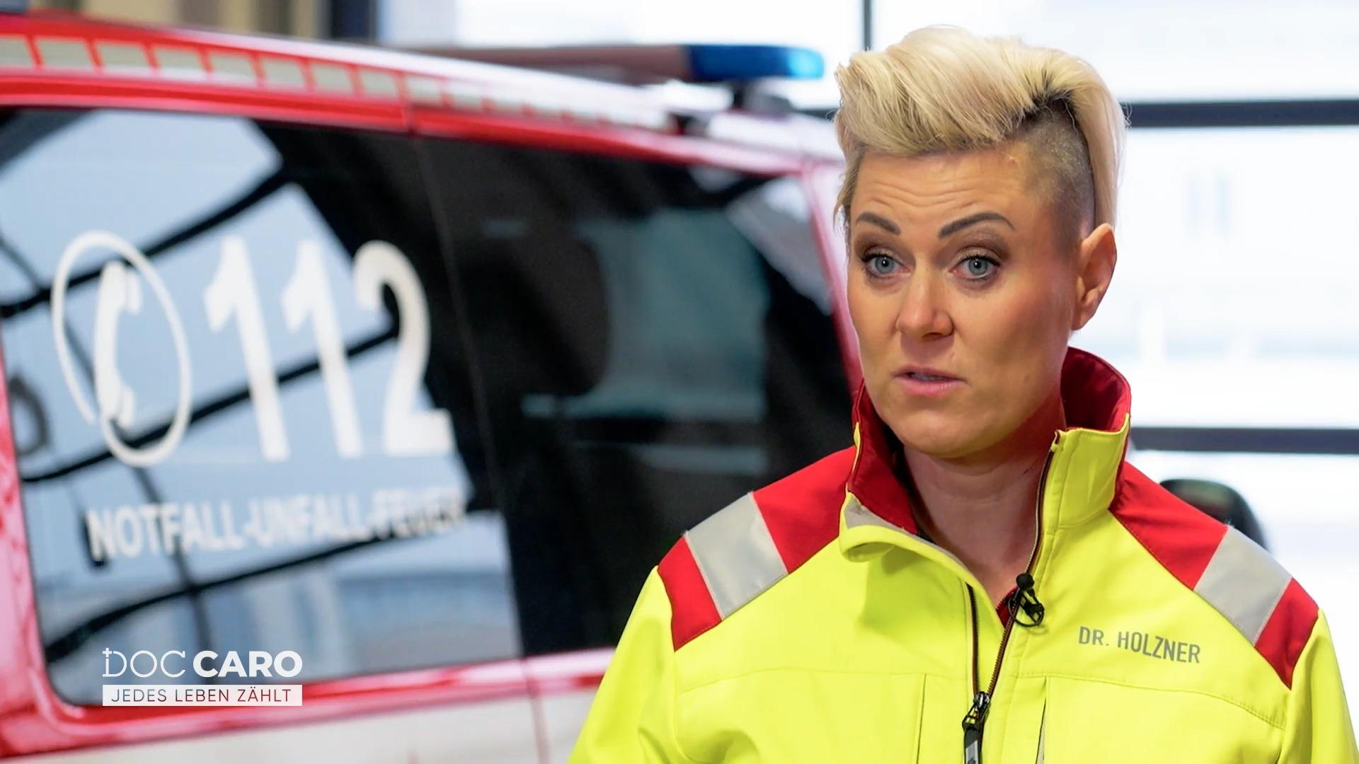 Doc Caro kämpft um Vertrauen