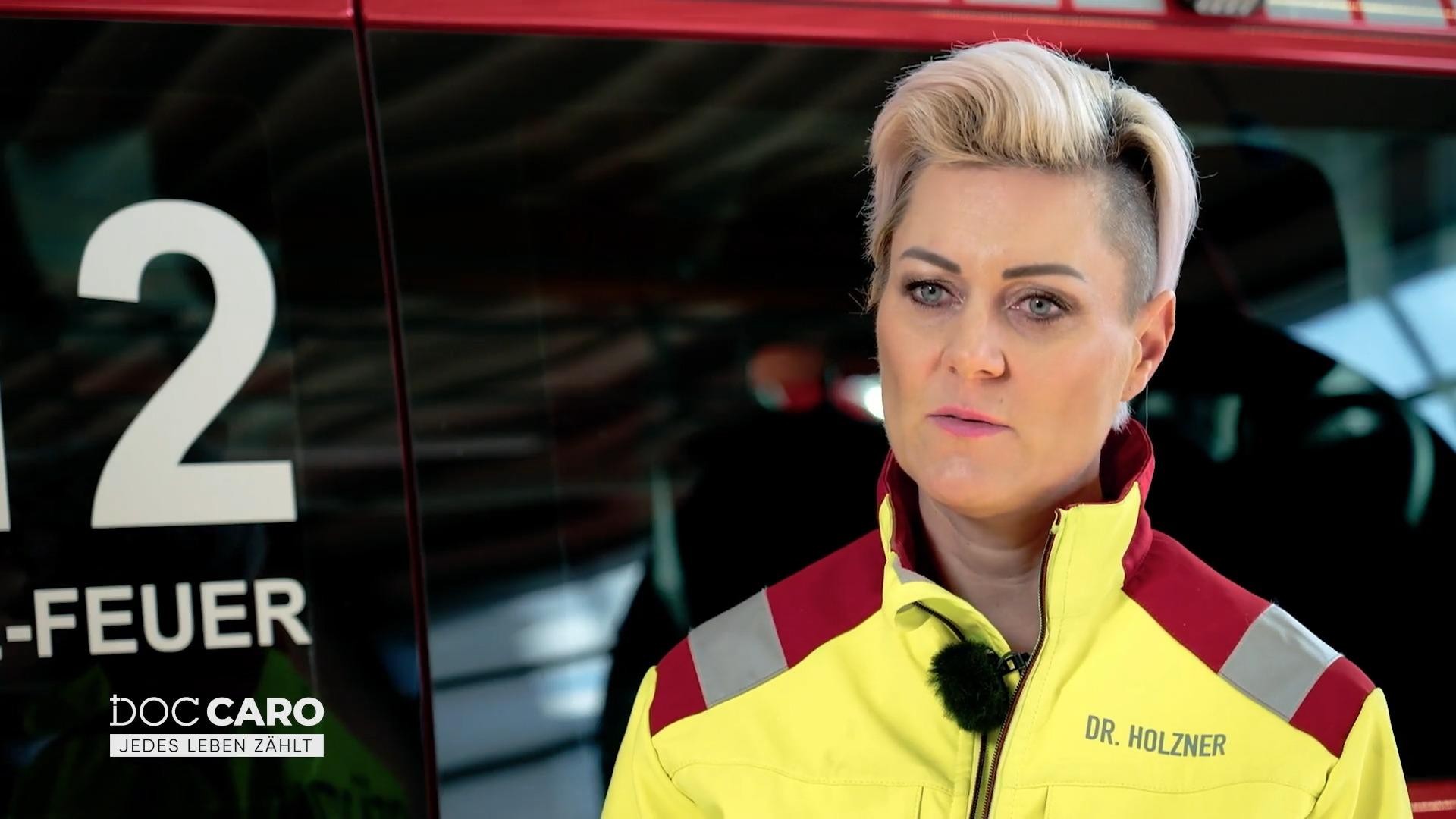 Doc Caro versucht zu deeskalieren