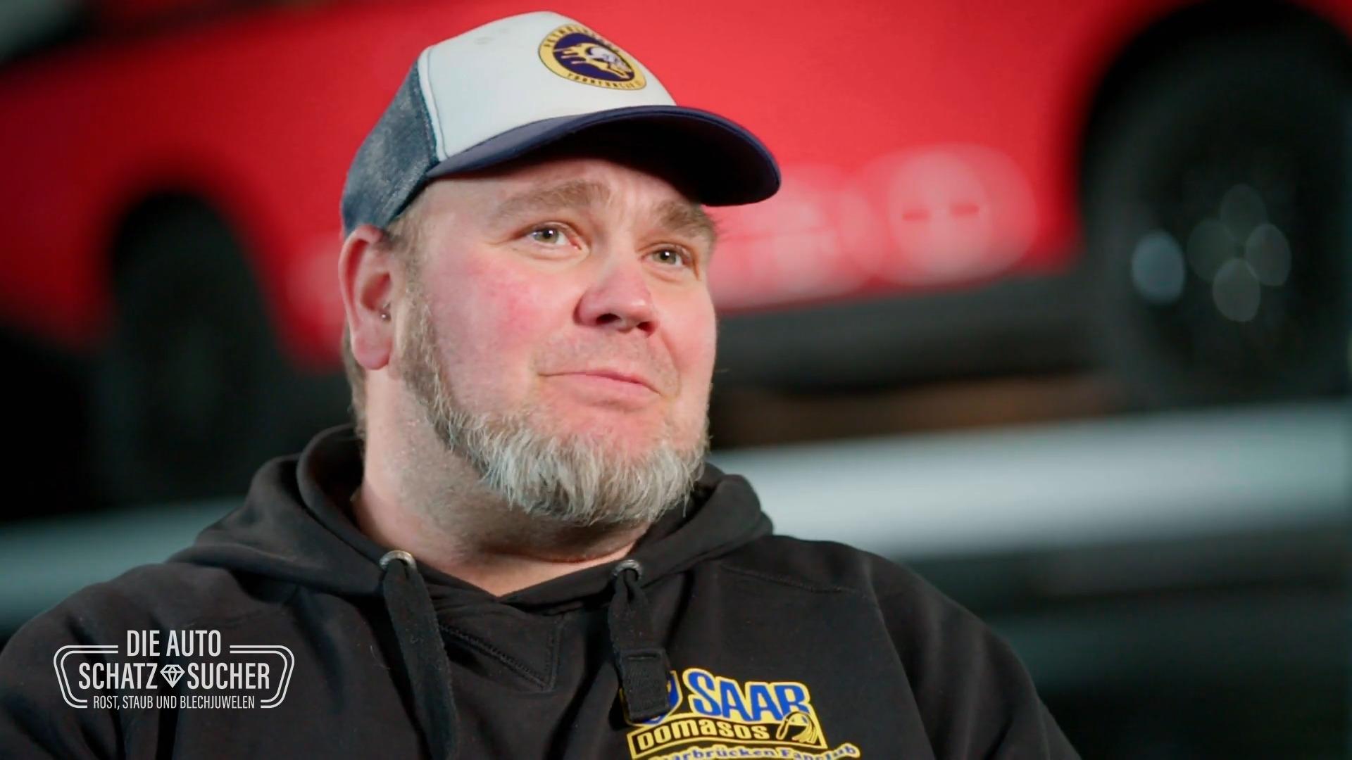 Sascha Winter betreibt seine Firma Petrolheads