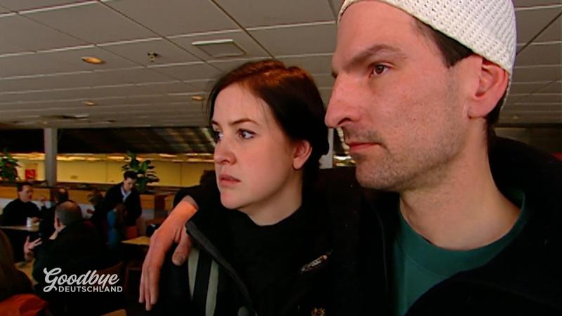 Manuela und Sascha warten auf Hündin Lilly