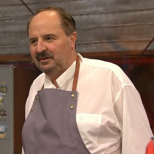 Zerbricht bei "Europa grillt den Henssler" über Zwetschgenknödel eine Männerfreundschaft?