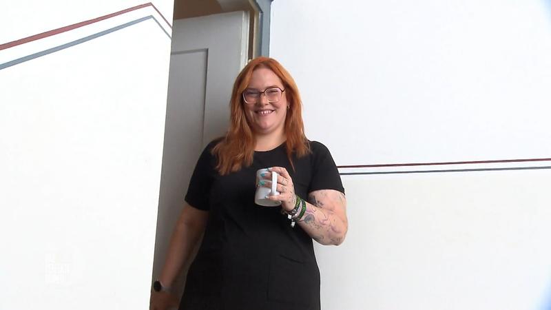 Kira ist in Hannover das Huhn im Korb