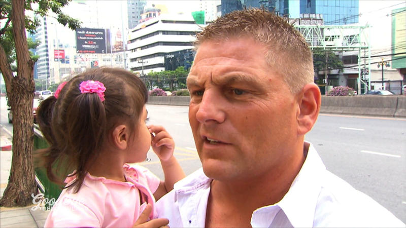 Dirk scheitert an der Botschaft