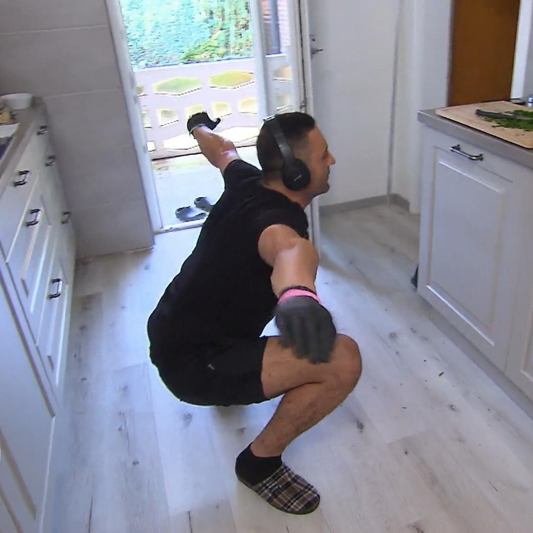 Adibs spontaner Küchen-Workout