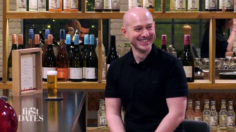 Tobias denkt, dass Stefanie blond ist