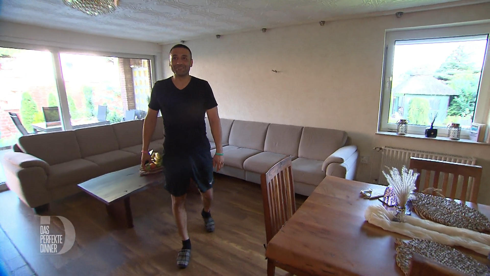 Adib öffnet die Tür: Viel Platz für Familie und Freunde