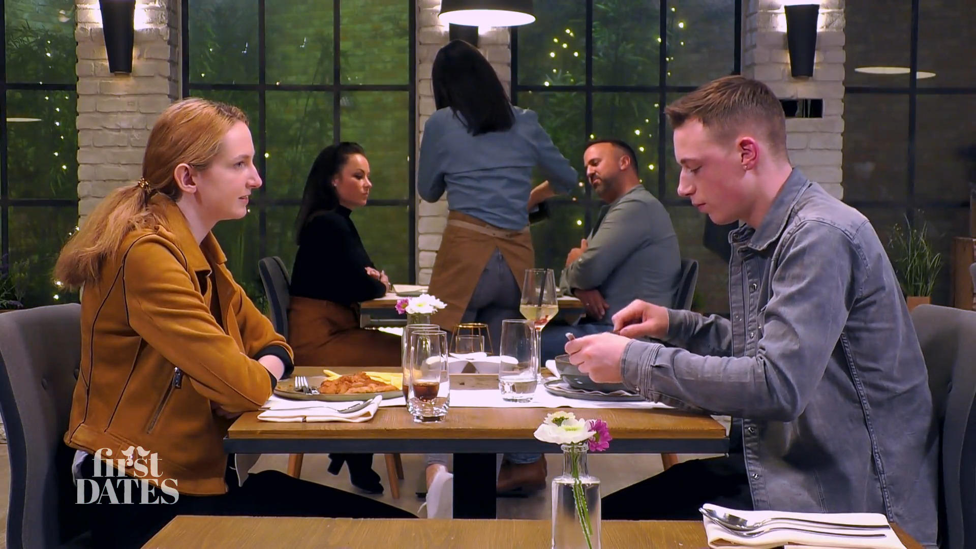 Julia und Jonny: Schlager trifft Metal