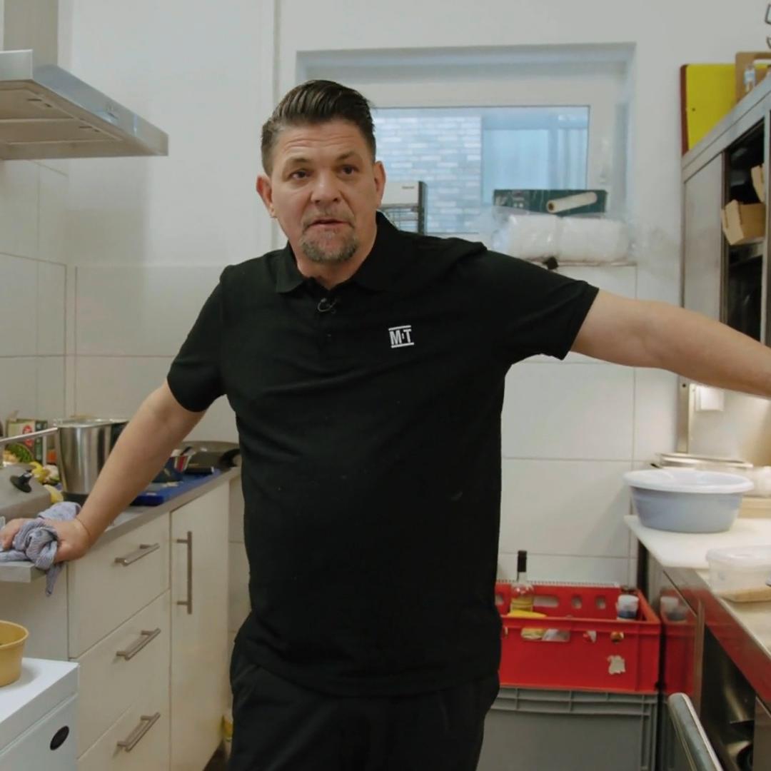 Selbst zum Schluss weiß er nicht, ob er abgeliefert hat