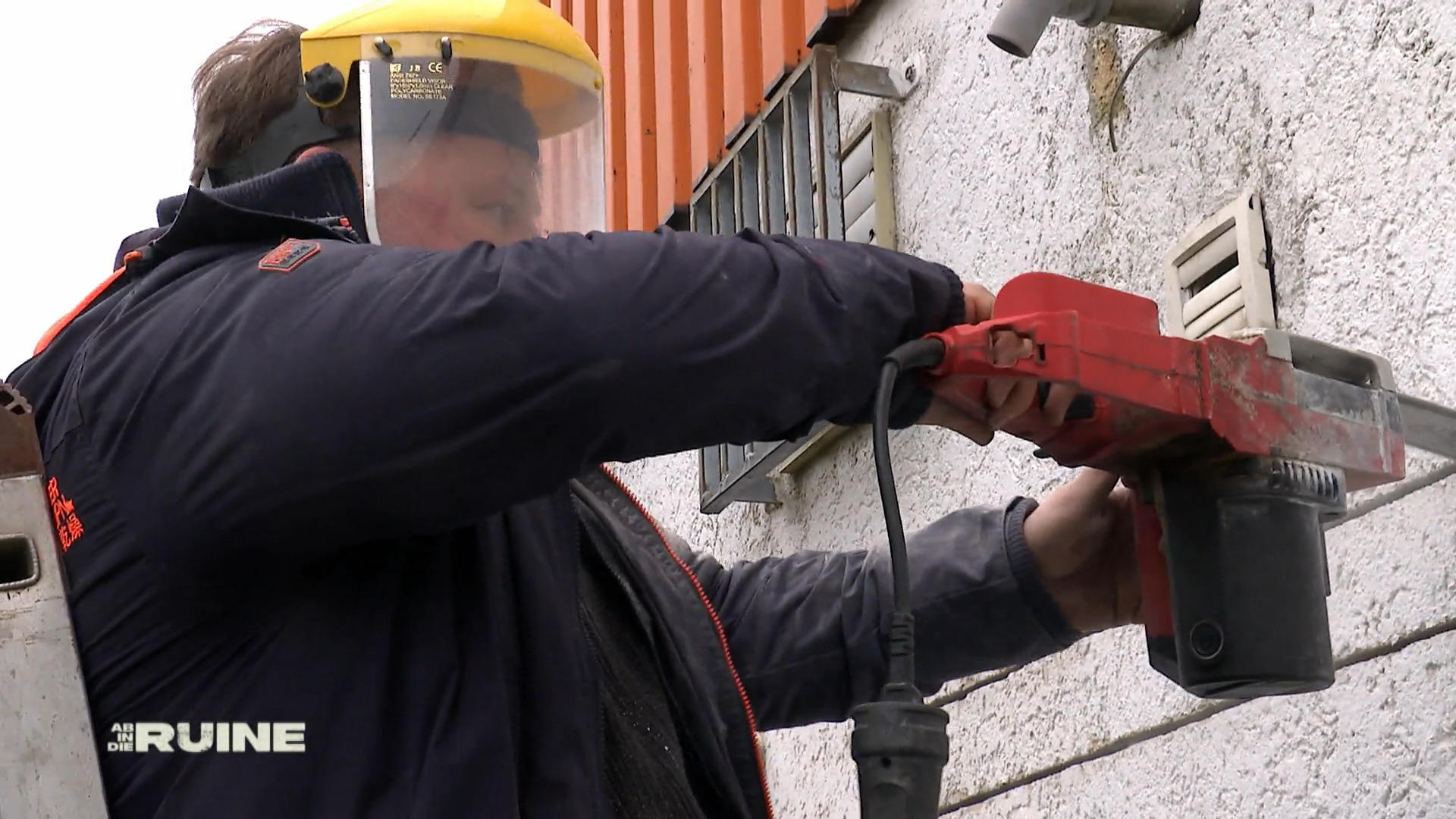 Schief gesägt: So passt der Fenstersturz nicht