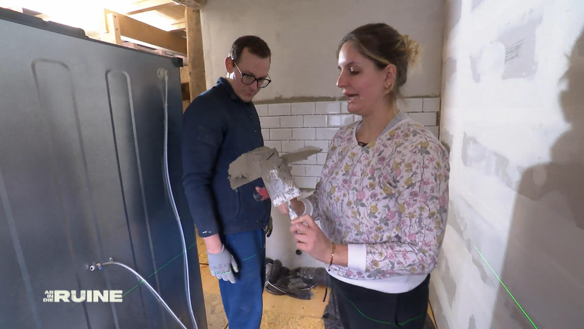 Fliesenspiegel Küche: Eva will endlich voran kommen