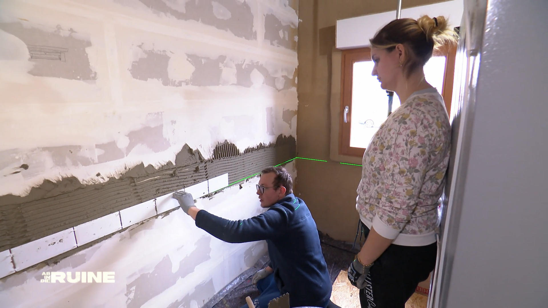 Der Fliesenspiegel in der Küche macht Ärger