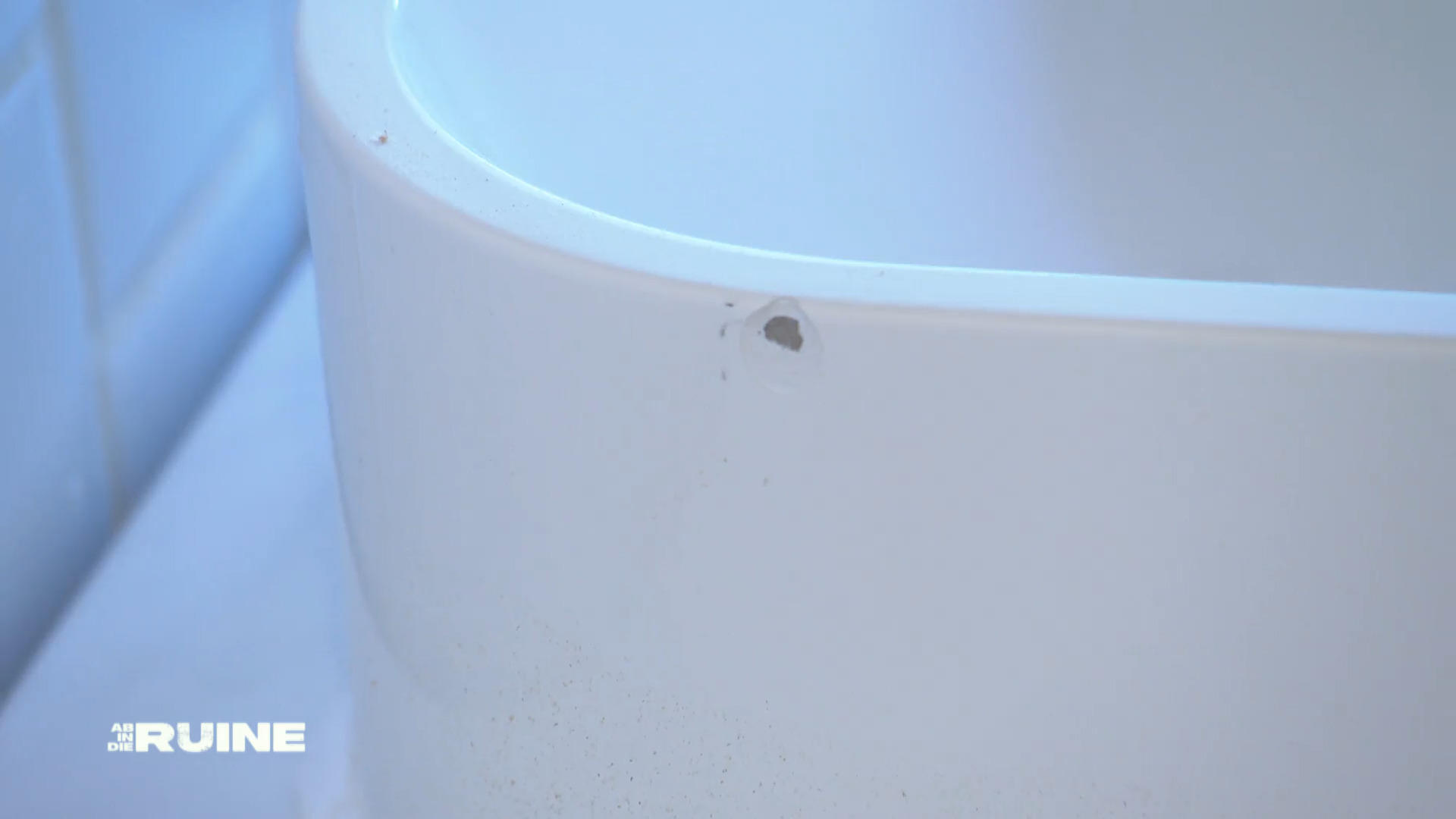 Kolllateralschaden am neuen Waschbecken