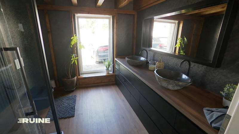 Auf dieses Loft-Bad sind alle stolz