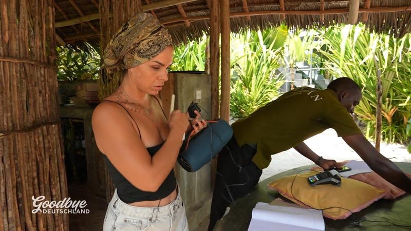 Großer Tag auf Sansibar: Melanie eröffnet ihr Bananenrestaurant