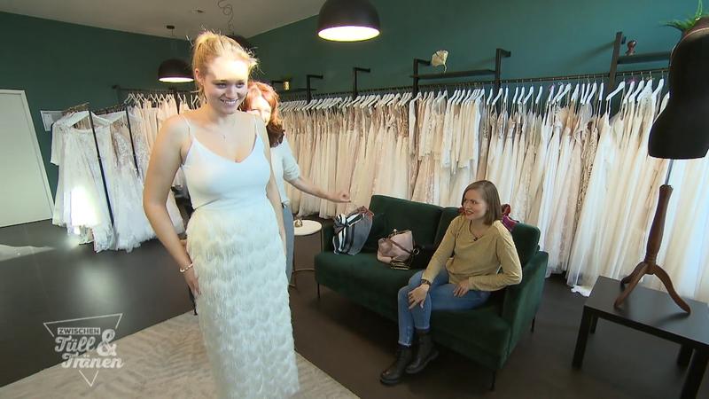 Ist der Bleistiftrock Babybauch-tauglich?