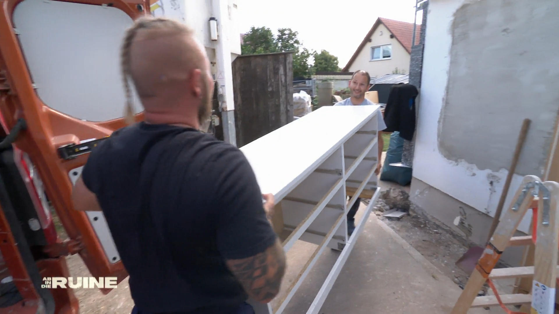 Umzug auf die Baustelle