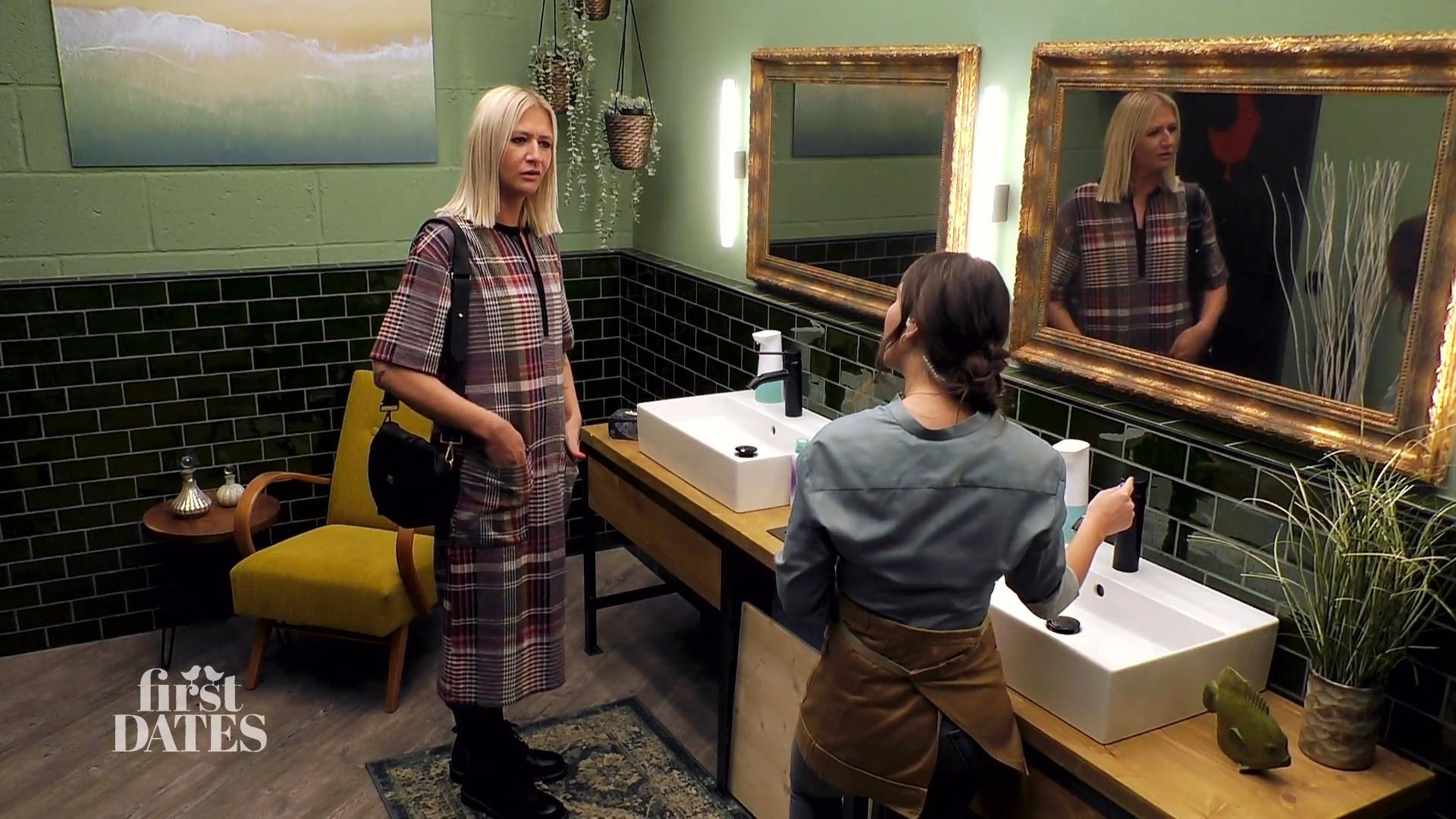 Ehrlicher Toiletten-Talk bei First Dates