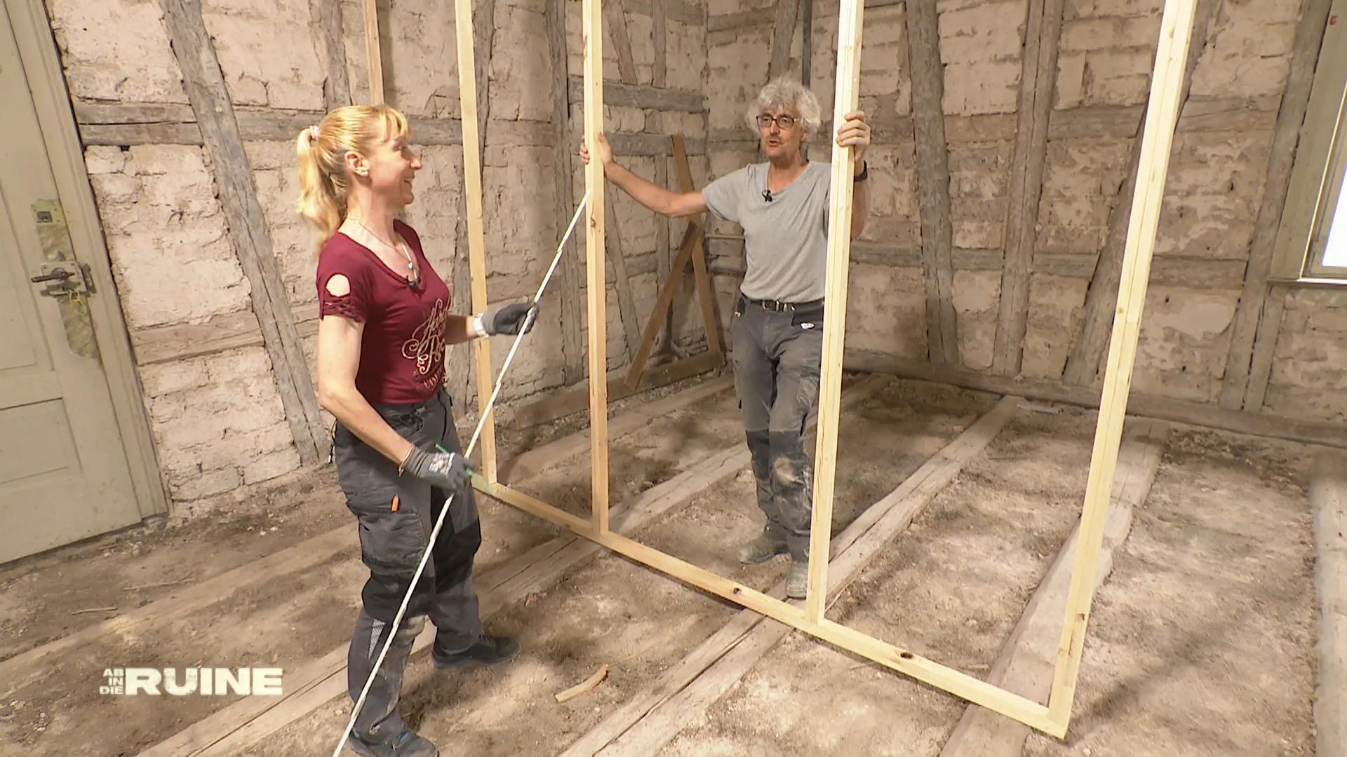 Ralf und Sylvia starten den Wiederaufbau