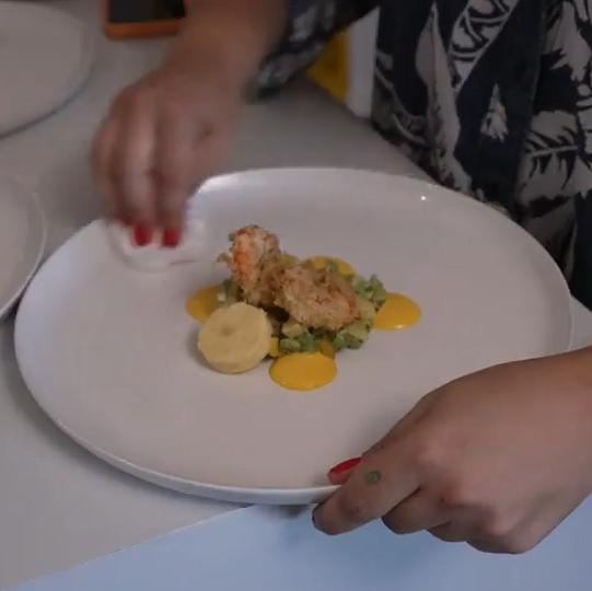 Kein Krümel soll die Gäste irritieren