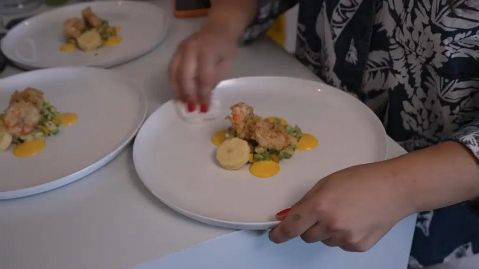 Kein Krümel soll die Gäste irritieren