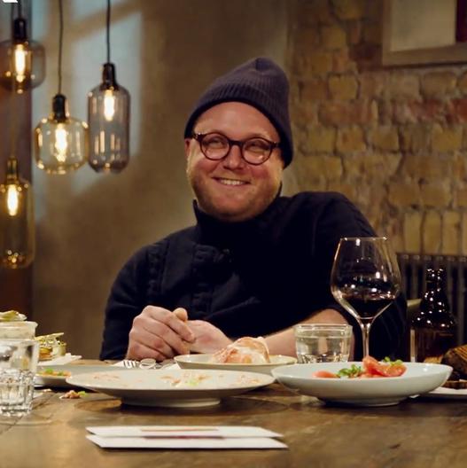 Sternekoch Max Strohe fordert Tim Mälzer zum Duell heraus