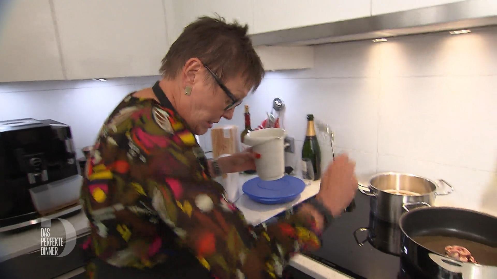 Alida sorgt für Radau in der Küche